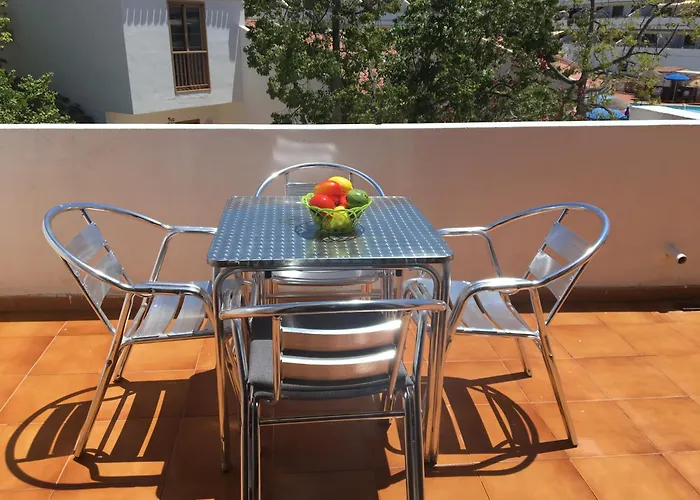 Garden City Costa Adeje 1 Bedroom Apartment Large Balcony Close To Beach プラヤ・デ・ラス・アメリカス