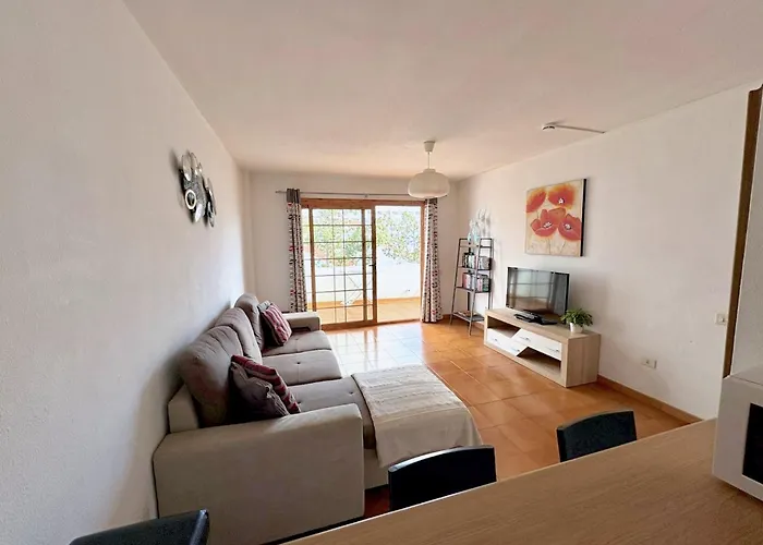 Garden City Costa Adeje 1 Bedroom Apartment Large Balcony Close To Beach Плая-де-лас-Америкас