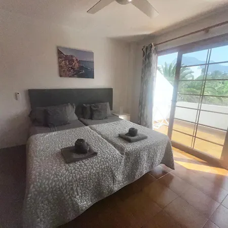Apartment Garden Costa Adeje 1 Bedroom Large Balcony Close To Playa de las Americas (Tenerife)